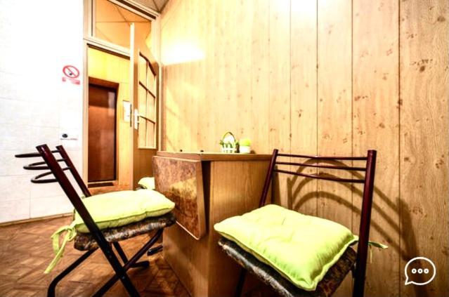 Apartment Near Opera On Horodotska 11 Lviv Buitenkant foto